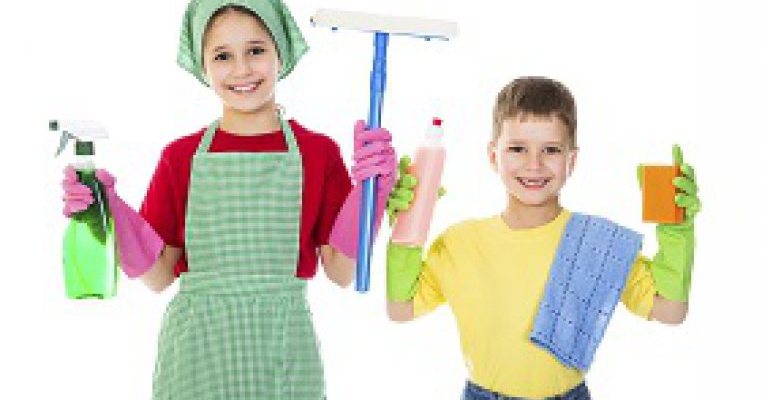 O oră pe zi cu copilul: activități casnice amuzante