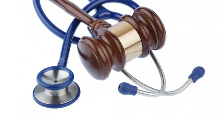 Proiect de lege: haine și produse gratuite pentru bebeluș gravidelor care se prezintă la medic 
