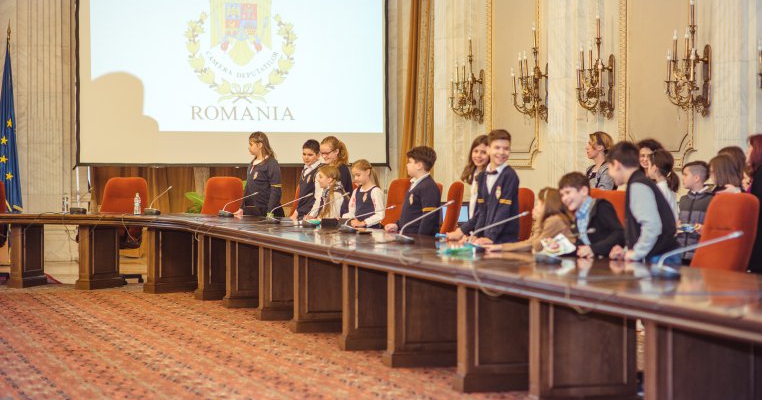 Copiii au susținut în Parlament proiectul de lege 1 Iunie Zi liberă la nivel național 