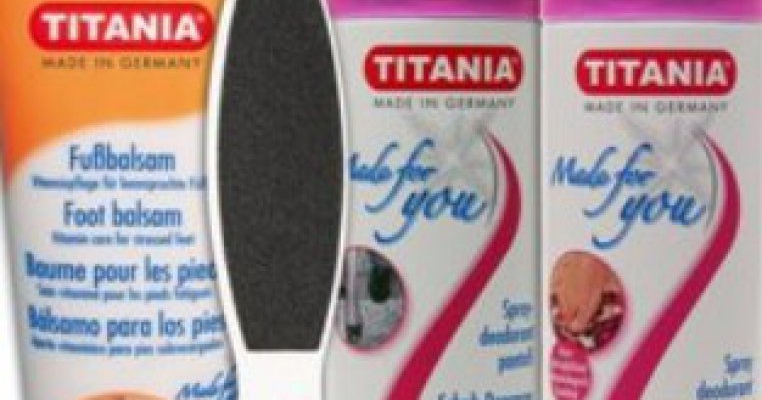 Ingrijeste-ti picoarele cu placere cu kitul Titania