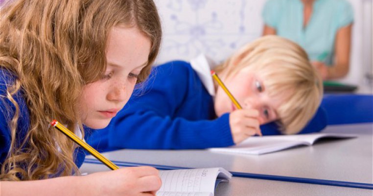 Un simplu test cu o stafidă îți poate spune dacă al tău copil va avea succes ca adult