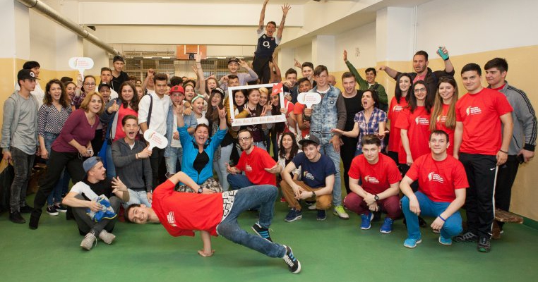 O comunitate activă de 28.000 de adolescenţi din 14 oraşe şi 2 comune  au decis: “Suntem generaţia în mişcare!”