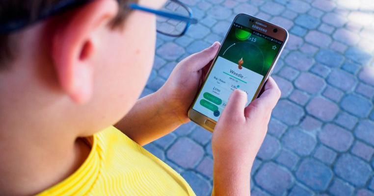 Pokemon Go: ce este și de ce părinții nu trebuie (sau trebuie?) să fie speriați