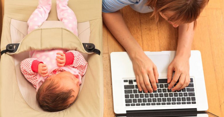 Compania care își încurajează angajații să vină în fiecare zi cu bebelușii lor la serviciu