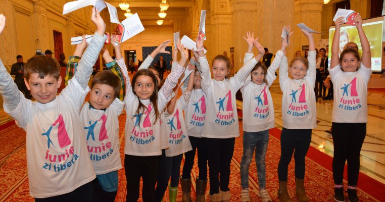 Camera Deputaţilor a adoptat propunerea legislativă pentru transformarea zilei de 1 Iunie în zi liberă naţională
