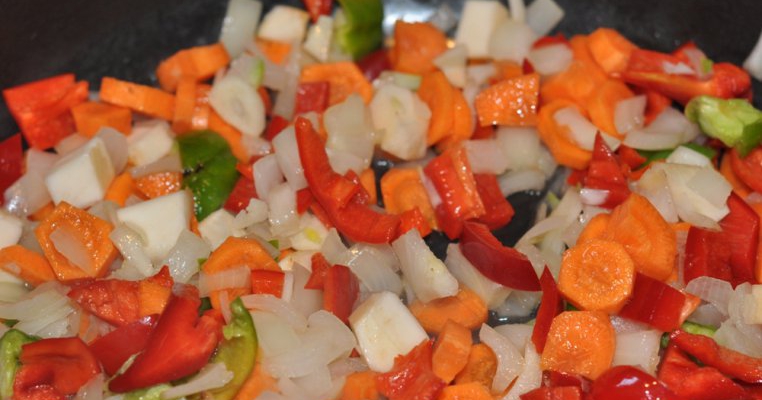 Reteta de post: legume condimentate 