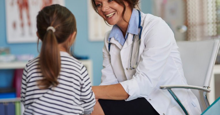 10 lucruri pe care mămicile pediatru le fac pentru a-și menține copiii sănătoși 