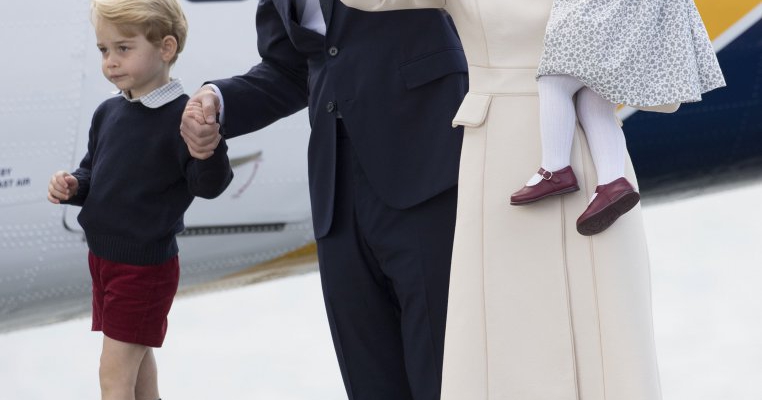 Prințul William recunoaște că s-a luptat cu "a fi părinte"