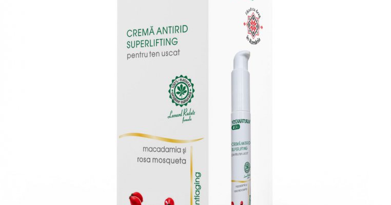 24 ore de superlifting și hidratare pentru tenul uscat