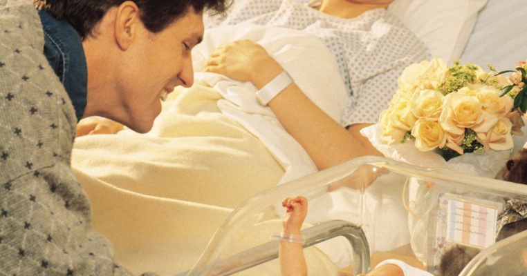 Avantajele si dezavantajele nasterii intr-o maternitate privata