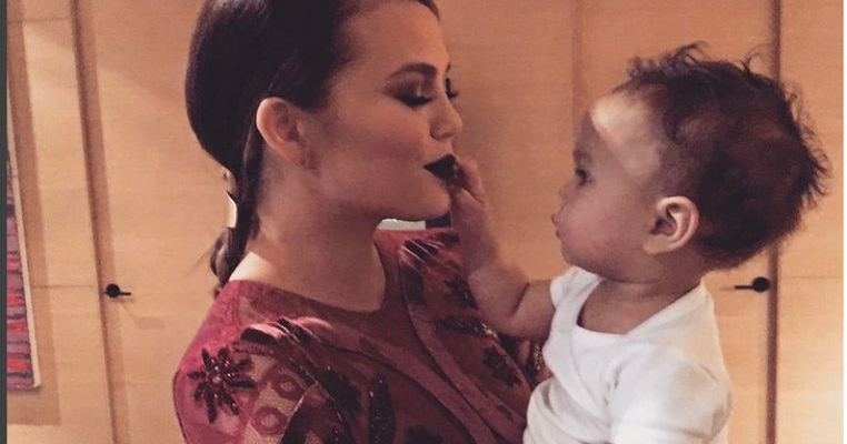 Scrisoarea deschisă a lui Chrissy Teigen despre boala cu care se confruntă de când a născut