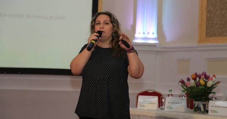 Informații de la specialist: Laptele matern, laptele formulă și laptele de vacă