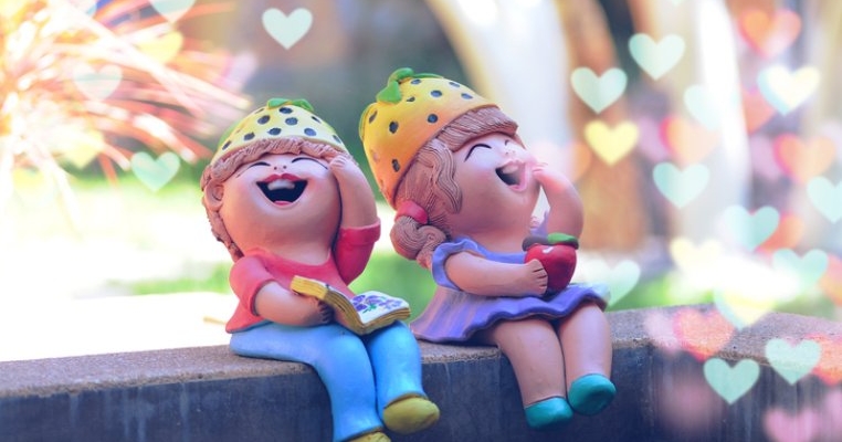 10 avantaje pe care le ai dacă ai un frate sau o soră