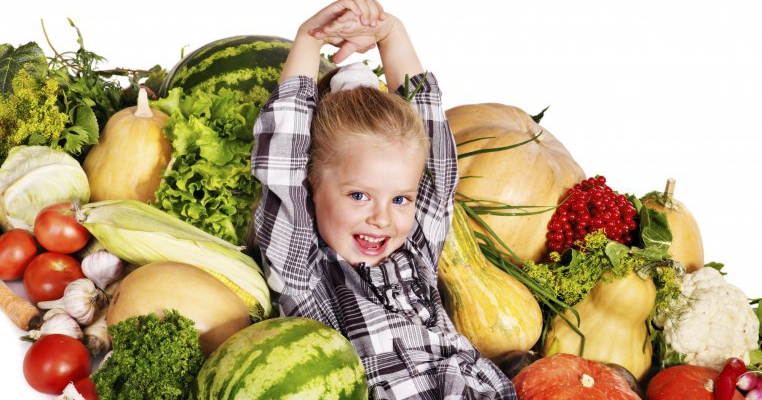 Cele 5 vitamine obligatorii în meniul zilnic al copilului