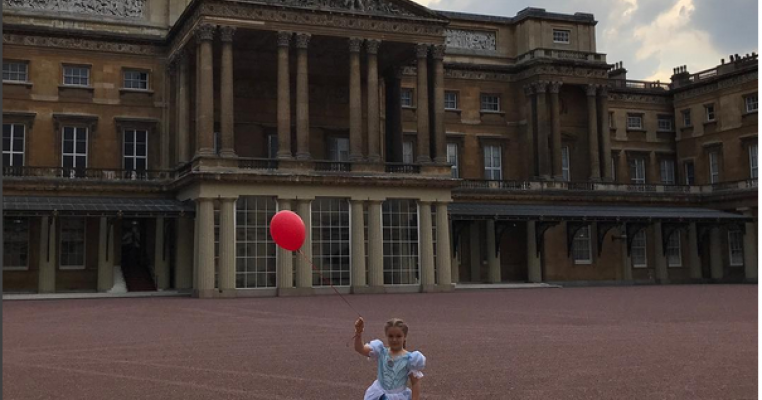 Petrecere demnă de o prințesă. Harper Beckham și-a sărbătorit a 6-a aniversare la palatul Buckinhgam