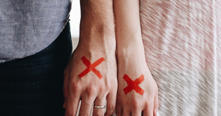 Divortul: 7 metode imprumutate de la copilul tau ca sa te vindeci mai repede