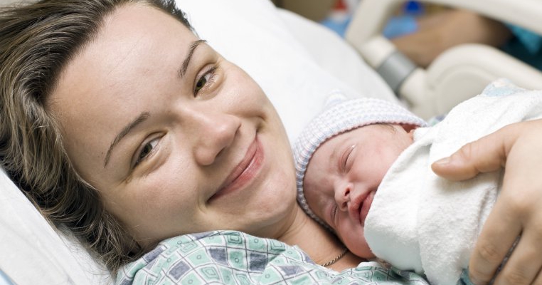 Viata de proaspata mamica: 10 lucruri care ti se intampla, dar nu vrei sa le stie si altii