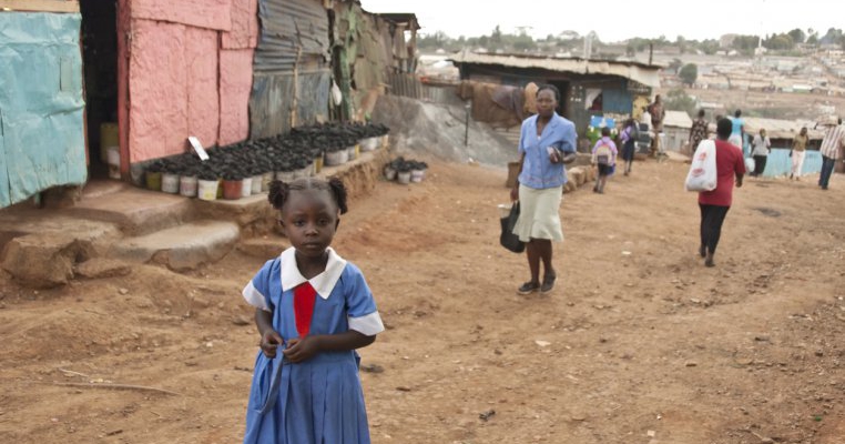 În Kenya sexul cu un minor costă cât o masă de prânz!