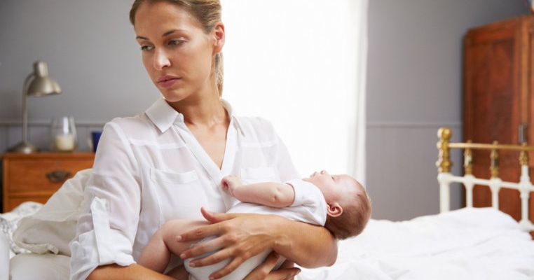 Depresia postnatală - în ce constă tratamentul la psiholog 