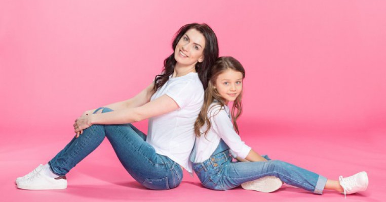 9 sfaturi de modă de la cele mai chic mămici bloggerițe