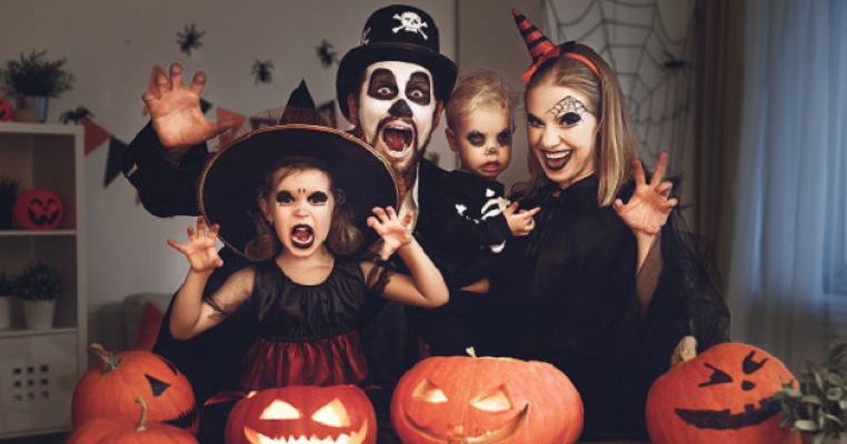 Scenarii amuzante pentru petreceri reușite de Halloween