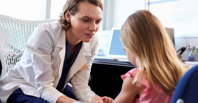 4 mămici pediatru dezvăluie ce sfaturi dau pacienților pe care ele rareori le respectă