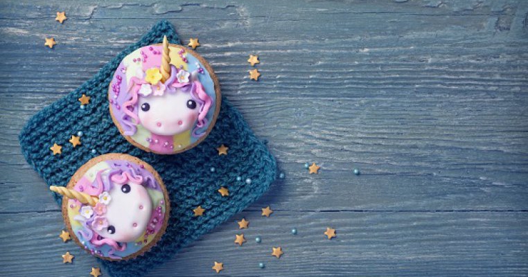 Desertul anului 2017- Macarons în formă de unicorni