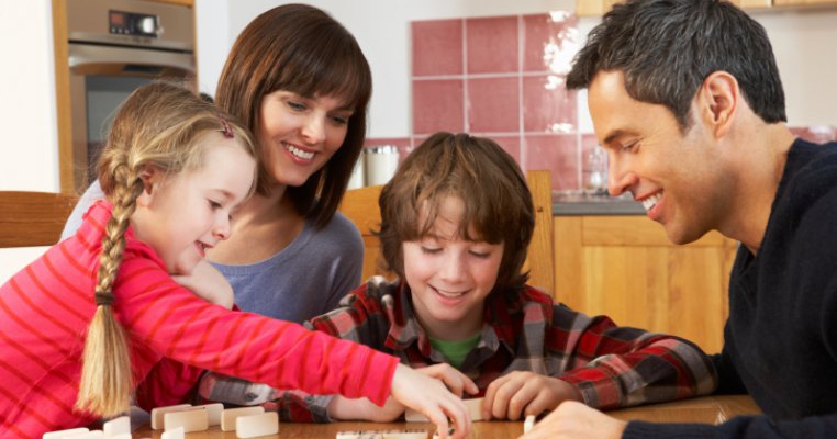 9 reguli pentru familii fericite pe care le poți încălca