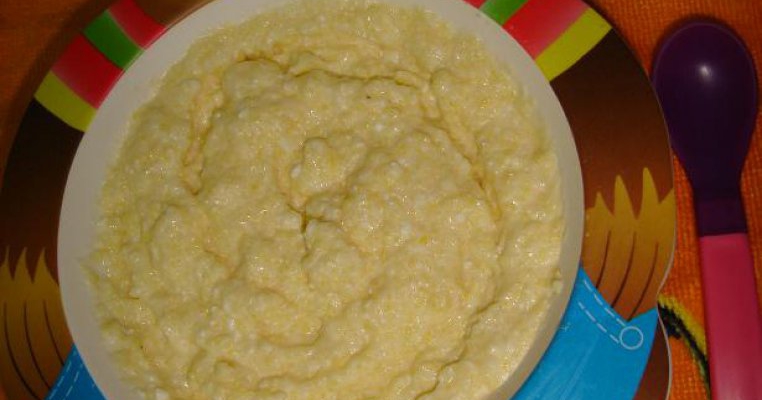 Mamaliguta cu branza si smantana