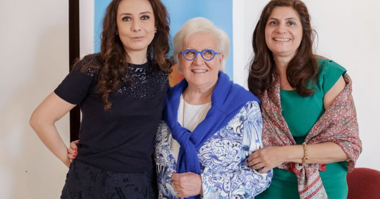 Michèle Boiron a revenit în România pentru a lansa cartea Homeopatie. Dosarele expertului: Traumatologie Generală şi Sportivă