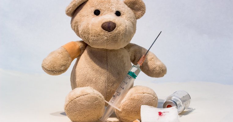Ghid pe vârste: analize, medicamente, vaccinuri și vizitele la medic