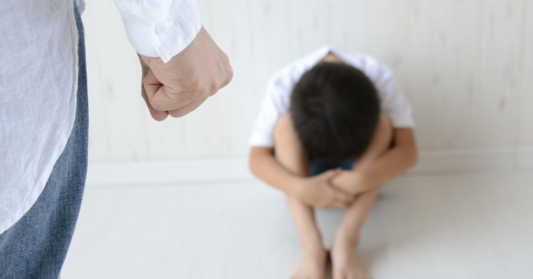 Impactul violenței asupra copilului: sfatul psihologului