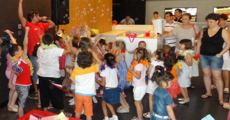 Calatoria in spatiu a membrilor Baneasa Kids Club