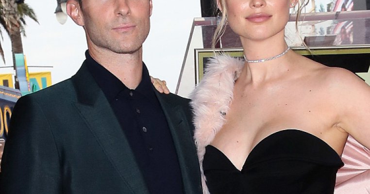 Fotografii rare cu cele două fiice ale lui Adam Levine și Behati Prinsloo