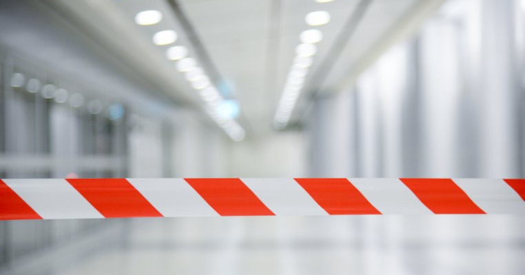 Accident la maternitatea din Ploiești! Un lift care transporta mame a căzut în gol de la etajul 5