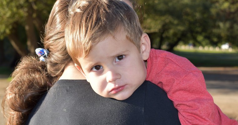 Copilul meu a fost neglijat și bullied la grădiniță. Tu ce ai face în locul meu?