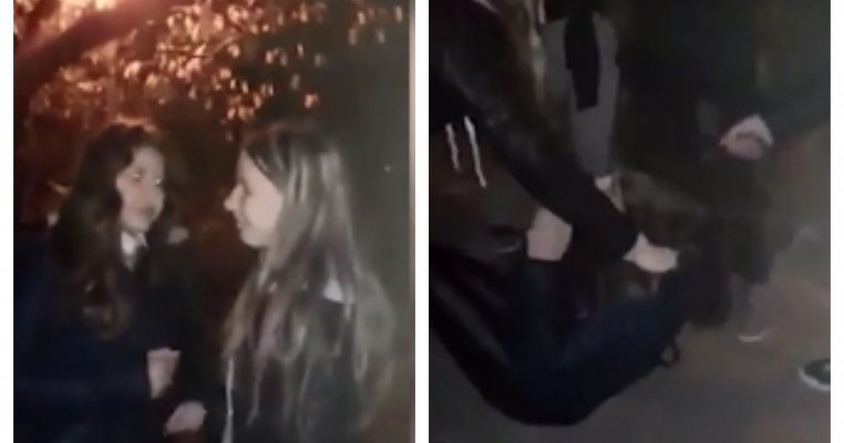 Bătută și umilită în plină stradă de către colegii de școală!