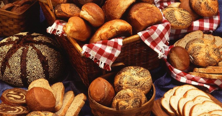 Tabel pe vârste: câți carbohidrați trebuie să mănânci zilnic