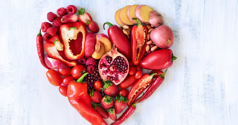 Top 3 fructe și legume roșii și motive să le consumăm în fiecare zi