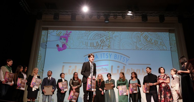 Liderii proiectelor de top pentru copii au fost premiaţi la Gala Itsy Bitsy 