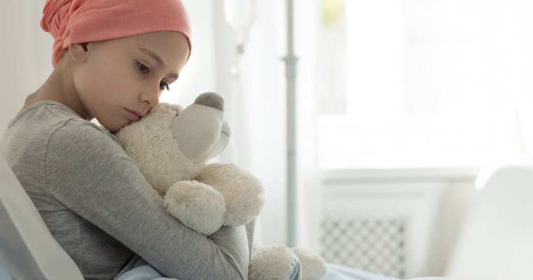 Raport îngrijorător: anual, 400 de copii sunt diagnosticați cu cancer în România