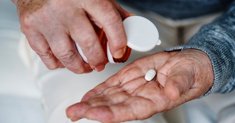 Anchetă la Protecția Copilului Gorj: angajații administrau medicamente psihotrope copiilor