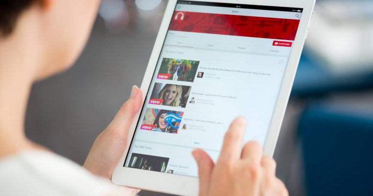 YouTube va interzice comentariile la toate video-urile pentru copii