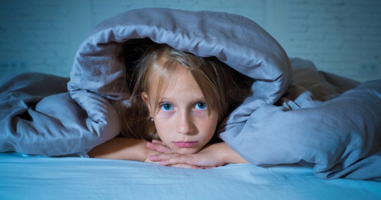 9 semne că ai un copil ce suferă de insomnie