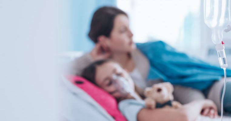 Focar de hepatită în România! Mare atenție la simptome! 