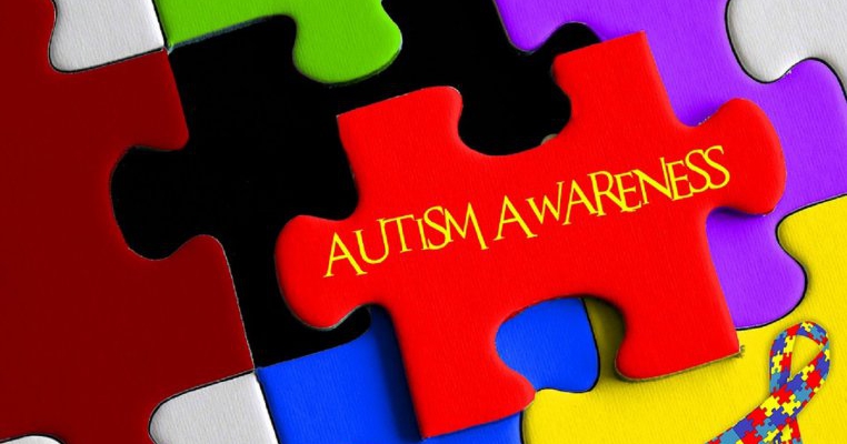 Copiii cu autism au dreptul la o viață normală: școlile trebuie să se adapteze lor, nu ei școlilor
