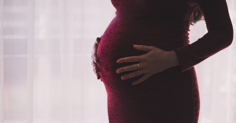 Lentile de contact în sarcină: sfaturi utile și contraindicații