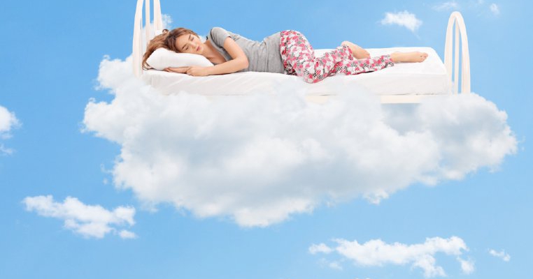 Nu dormi bine? 11 metode simple care te vor ajuta și care nu implică somnifere
