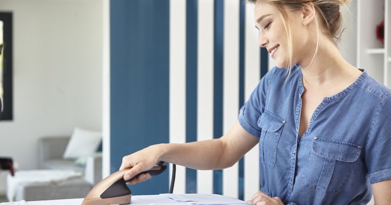 Tefal prezintă Ixeo - primul aparat de călcat All-in-One