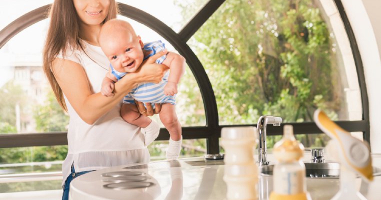 Probleme în alăptare? 5 produse care te ajută să scapi de orice disconfort